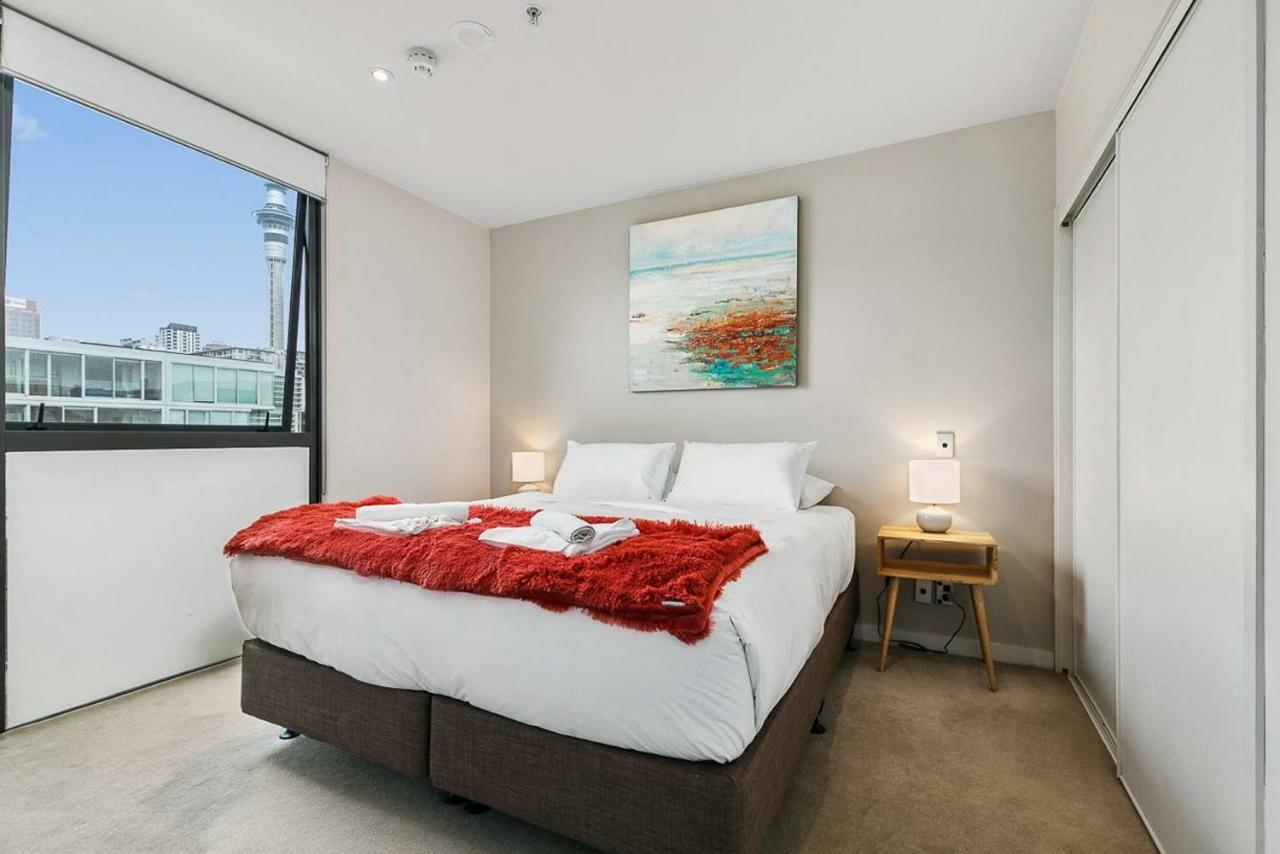 Two Bedroom Apartment - Pool, Gym & Free Parking! Auckland Dış mekan fotoğraf