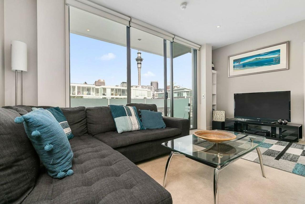 Two Bedroom Apartment - Pool, Gym & Free Parking! Auckland Dış mekan fotoğraf